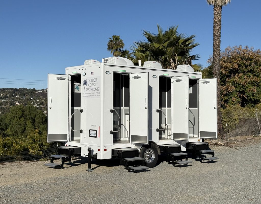 IMG_6827 Golden Coast Restrooms mobile restroom parked at Murrieta wedding