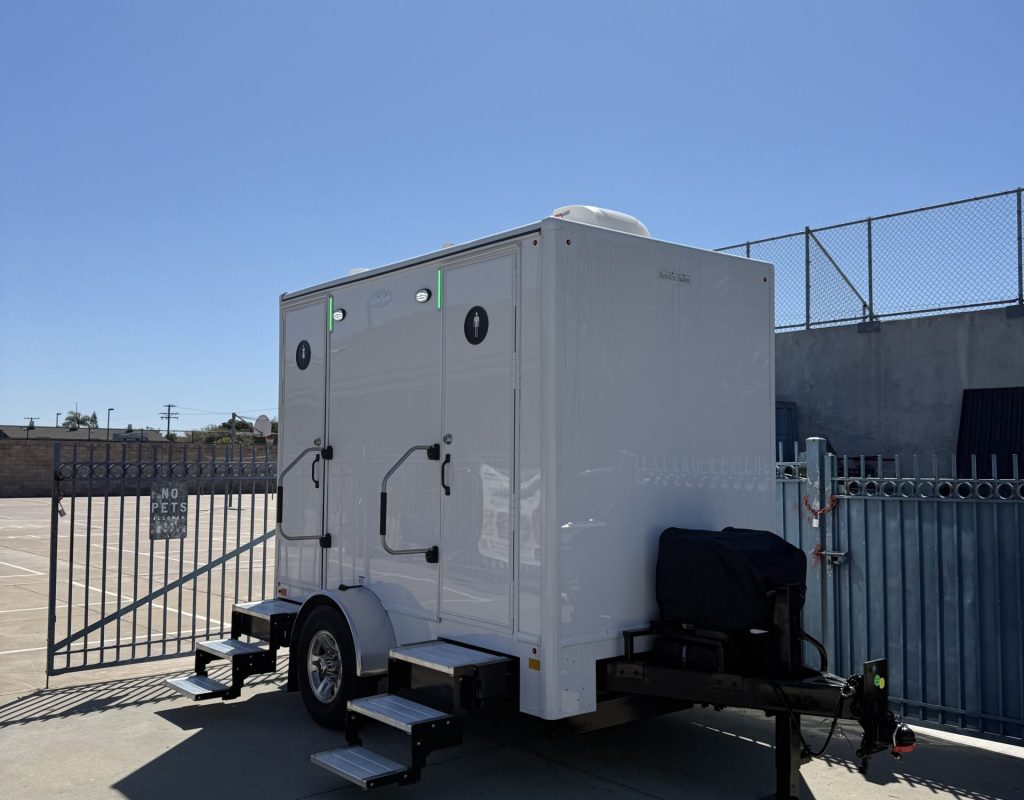 Golden Coast Restrooms providing elegant portable restrooms Ladera Ranch, CA